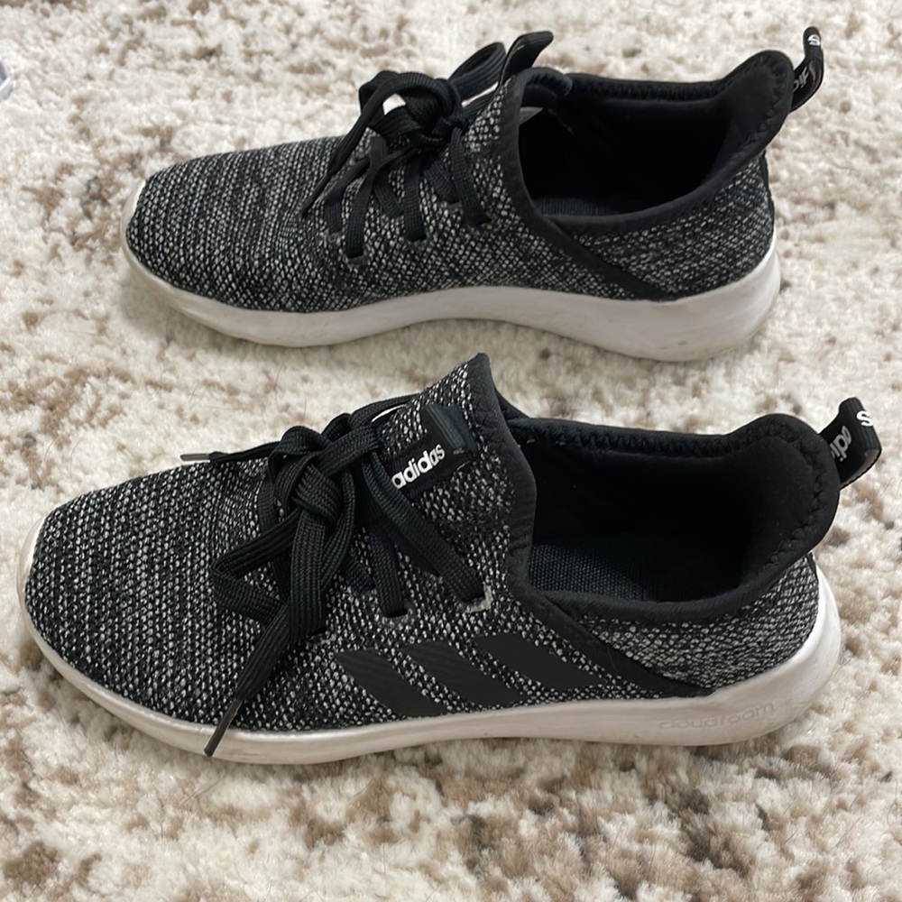 Womens Adidas Tennis Shoes, Black Gem